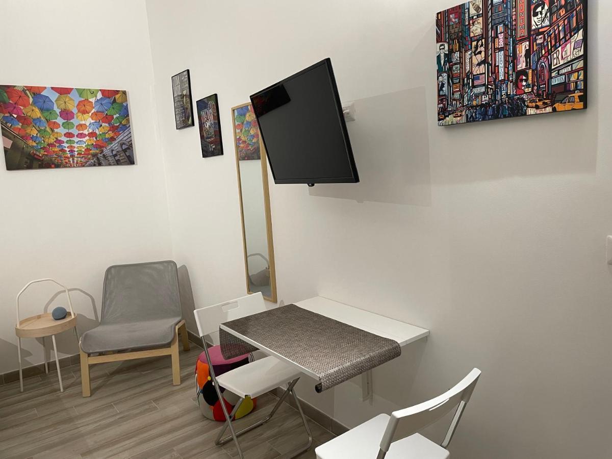 Corte Capuana Apartment คาตาเนีย ภายนอก รูปภาพ